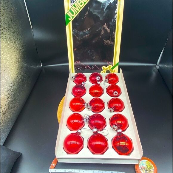 Pyramid jumbo glass vintage Christmas tree ornaments in a box of 15 - Picture 7 of 10